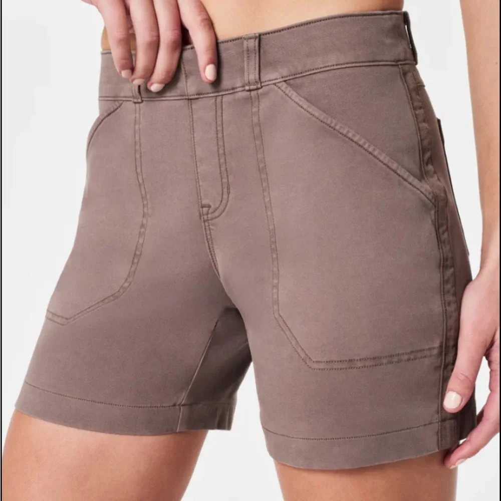 Set if 2 SPANX Twill Mauve and Brown Stretch Shorts Medium